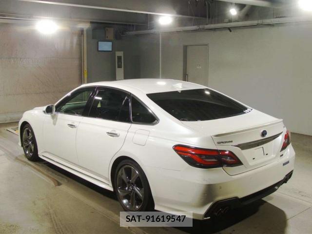 Toyota CROWN HYBRID 2020-10 8649232-4