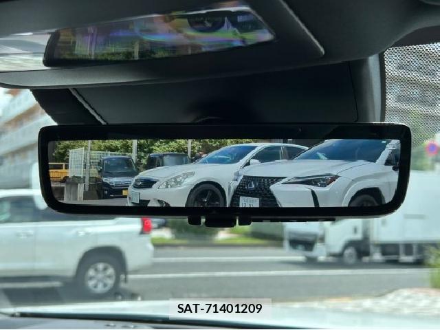 Toyota CROWN HYBRID 2024-01 8649395-18