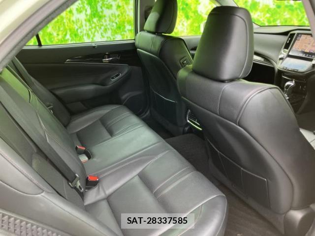 Toyota CROWN HYBRID 2016-07 8649968-4