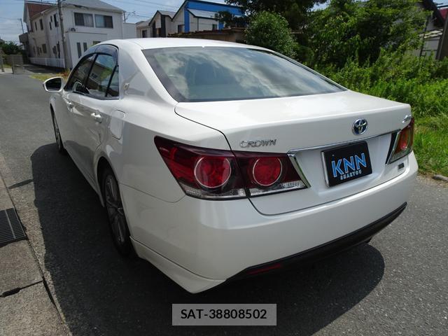 Toyota CROWN HYBRID 2016-08 8650090-14