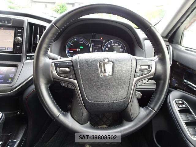 Toyota CROWN HYBRID 2016-08 8650090-19