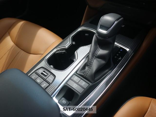 Toyota CROWN HYBRID 2021-03 8650839-15