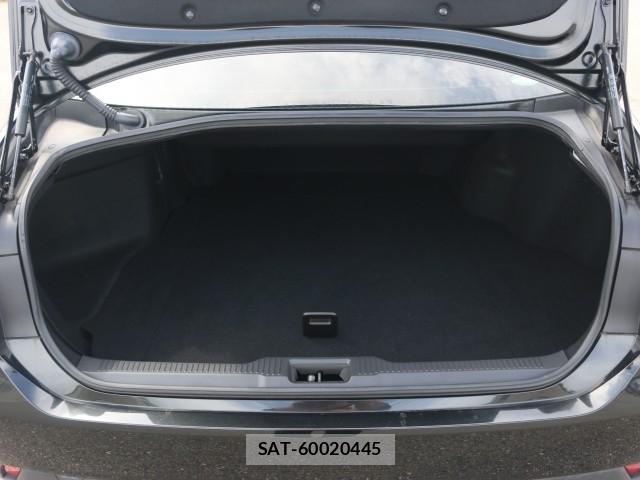 Toyota CROWN HYBRID 2021-03 8650839-18