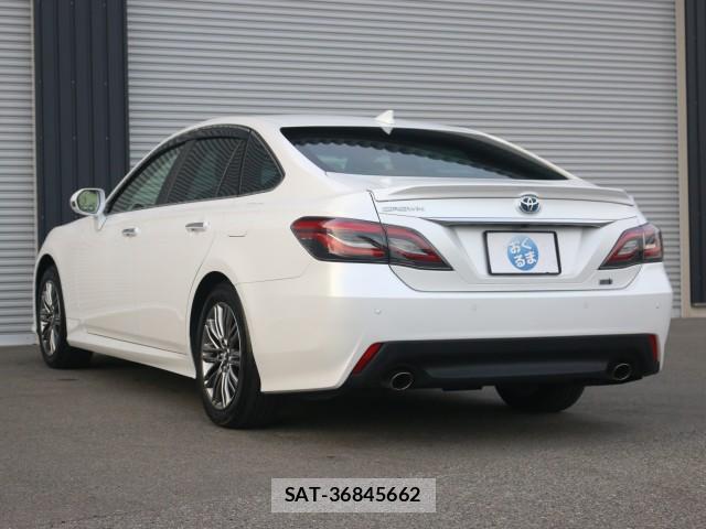 Toyota CROWN HYBRID 2021-07 8650840-14