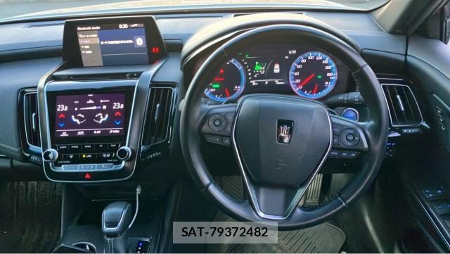 Toyota CROWN HYBRID 2019-08 8651361-16