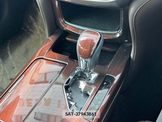 Toyota CROWN HYBRID 2014-08 8651673-14