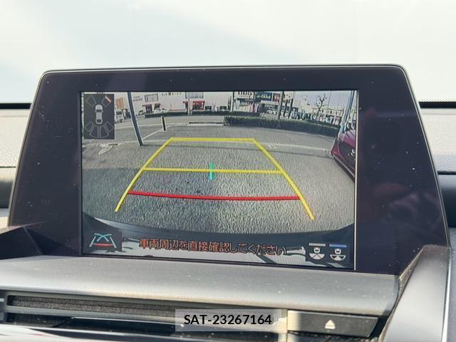 Toyota CROWN HYBRID 2018-08 8651676-4