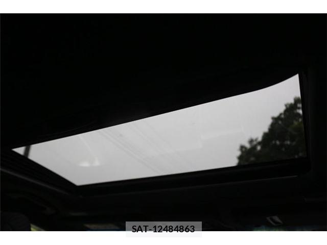 Toyota CROWN HYBRID 2018-06 8651893-5
