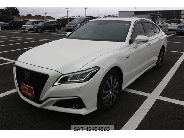 Toyota CROWN HYBRID 2018-06 8651893-9