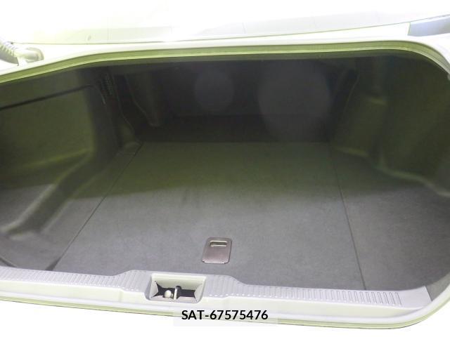 Toyota CROWN HYBRID 2019-12 8652075-11