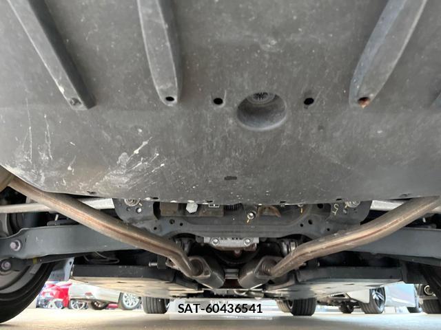 Toyota CROWN HYBRID 2019-10 8652541-18