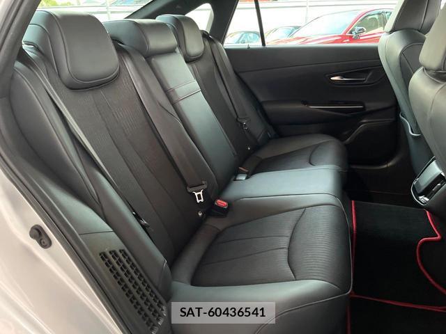 Toyota CROWN HYBRID 2019-10 8652541-8