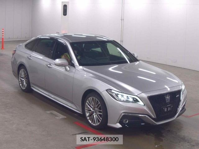 Toyota CROWN HYBRID 2022-05 8652599-0