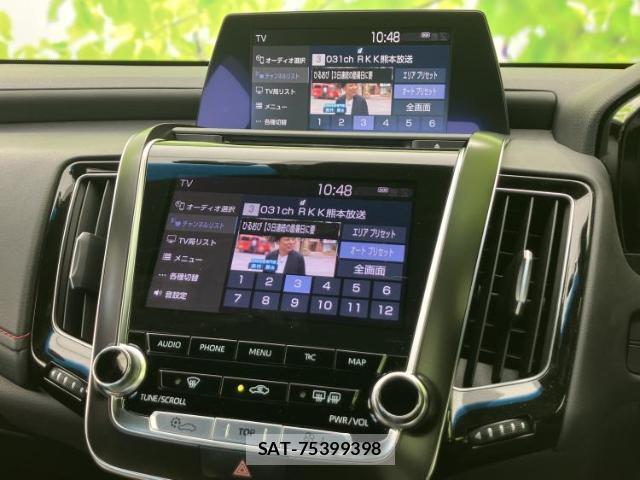 Toyota CROWN HYBRID 2019-11 8652647-12