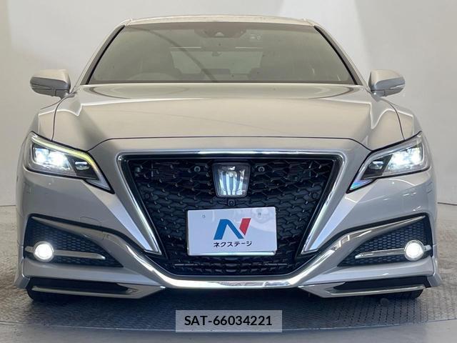 Toyota CROWN HYBRID 2018-12 8653282-13