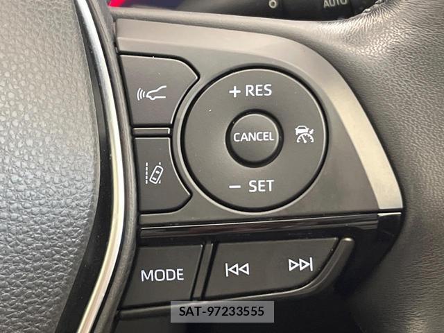 Toyota CROWN HYBRID 2020-01 8653286-5