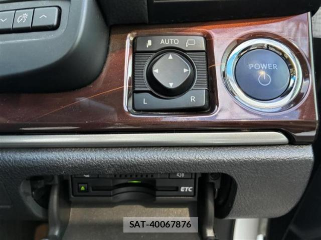 Toyota CROWN HYBRID 2013-07 8653708-13