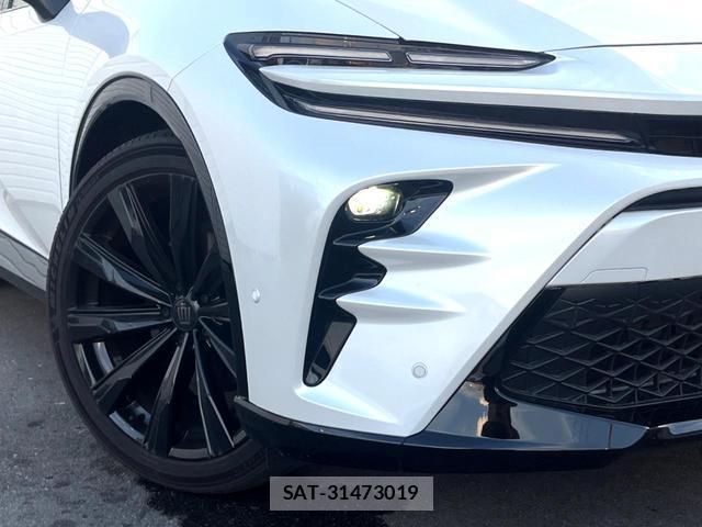 Toyota CROWN 2025-02 8646799-12