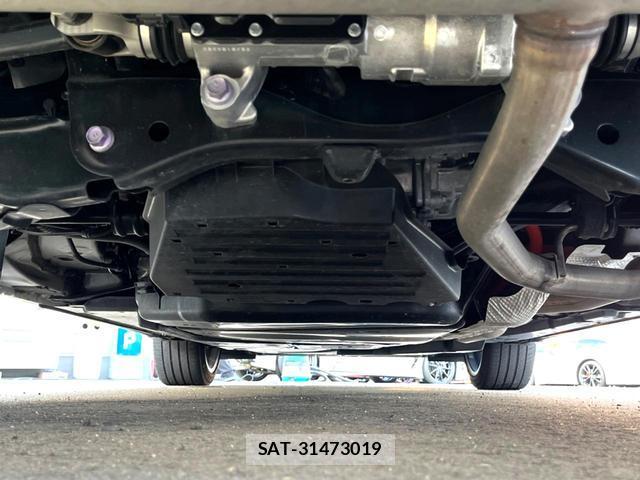 Toyota CROWN 2025-02 8646799-19