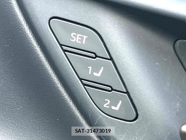 Toyota CROWN 2025-02 8646799-7