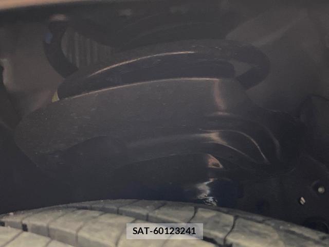 Toyota CROWN 2024-07 8647287-19
