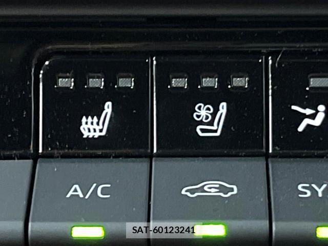 Toyota CROWN 2024-07 8647287-5