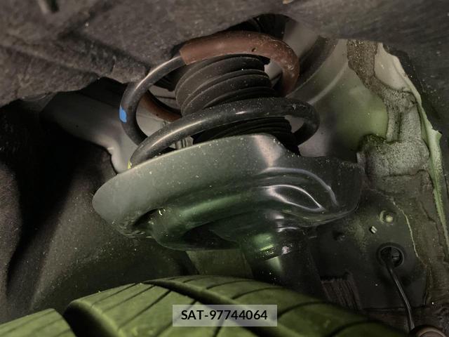 Toyota CROWN 2024-10 8647477-19