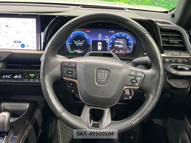 Toyota CROWN 2024-03 8647861-9