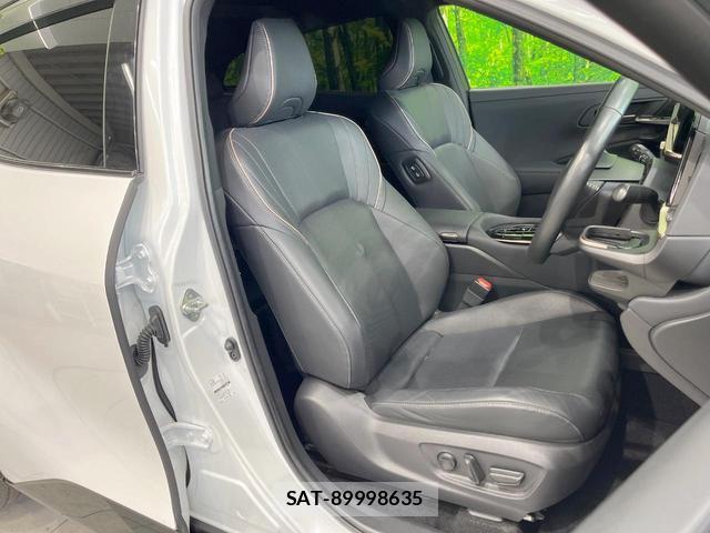 Toyota CROWN 2024-04 8648347-7