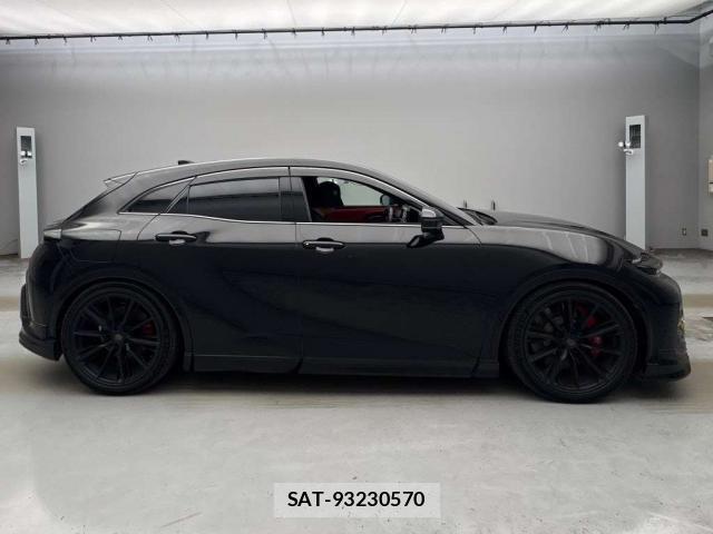 Toyota CROWN 2024-11 8649244-10