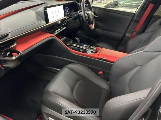 Toyota CROWN 2024-11 8649244-5