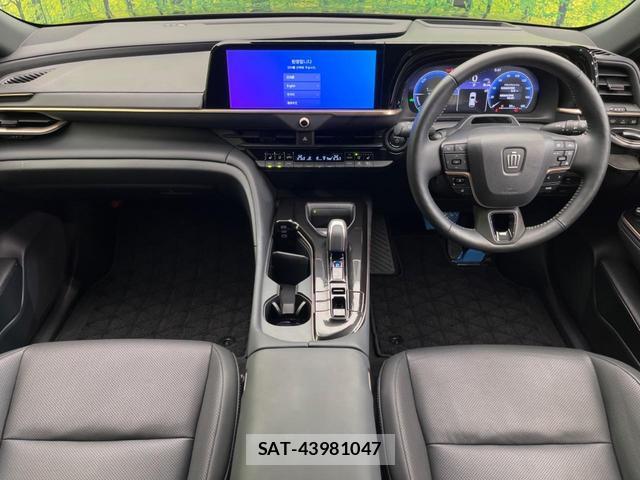 Toyota CROWN 2024-01 8650775-1