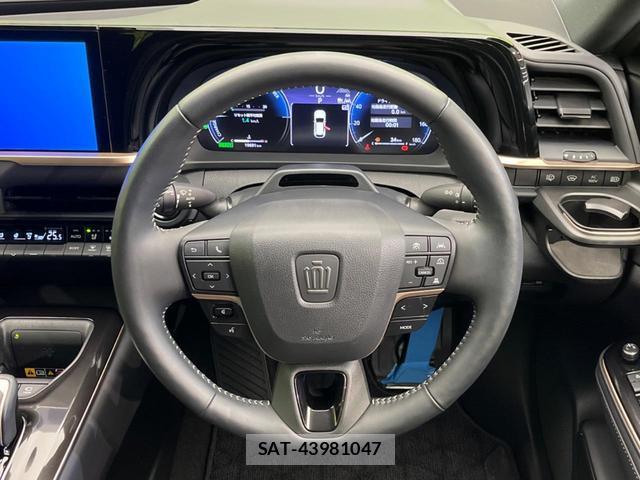 Toyota CROWN 2024-01 8650775-10