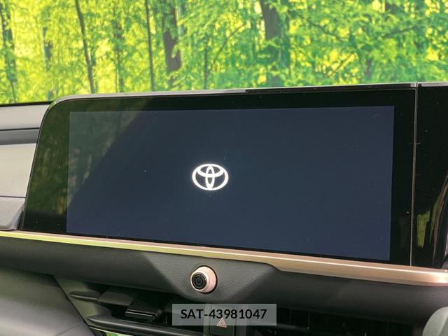 Toyota CROWN 2024-01 8650775-4