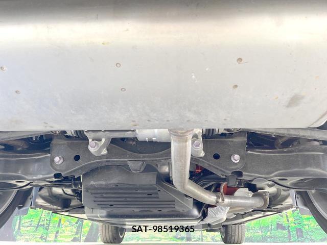 Toyota CROWN 2024-12 8651701-18
