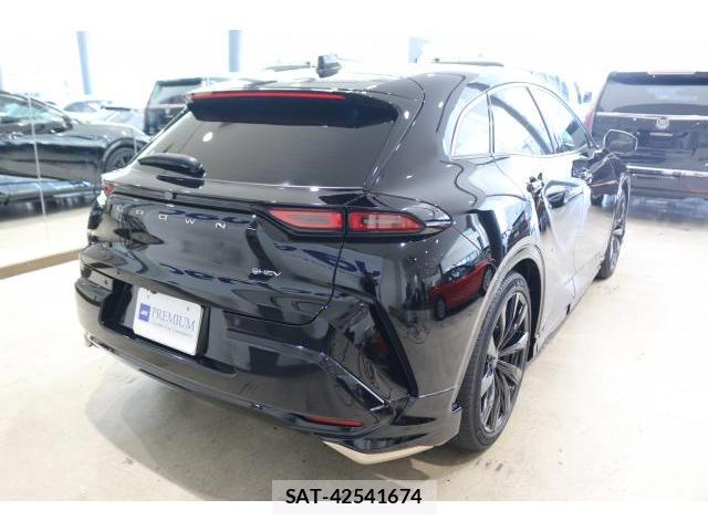 Toyota CROWN 2024-07 8652621-1