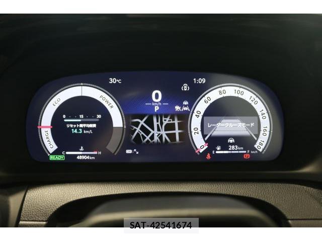 Toyota CROWN 2024-07 8652621-17