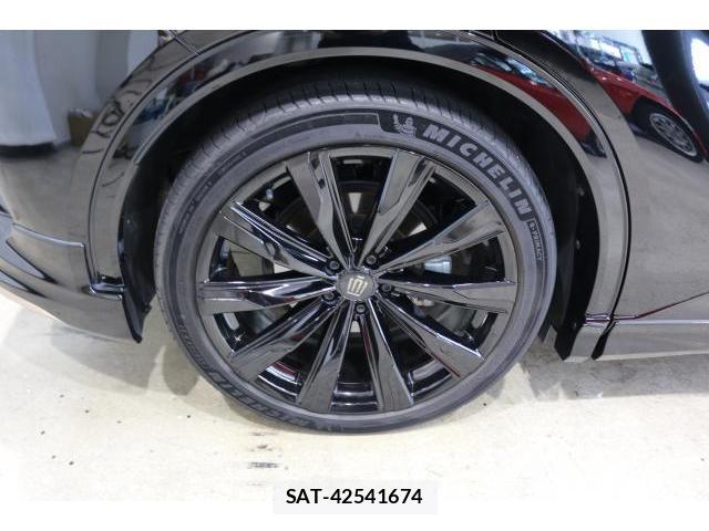 Toyota CROWN 2024-07 8652621-19