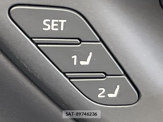Toyota CROWN 2024-09 8653280-12