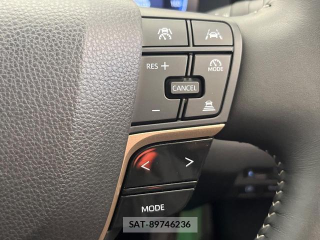 Toyota CROWN 2024-09 8653280-8