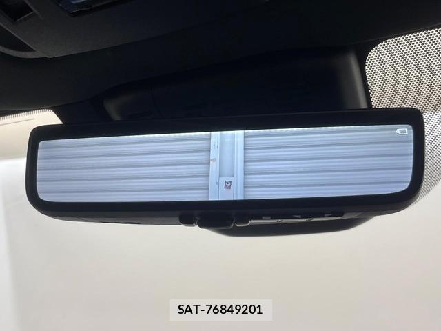 Toyota CROWN 2023-10 8653283-12