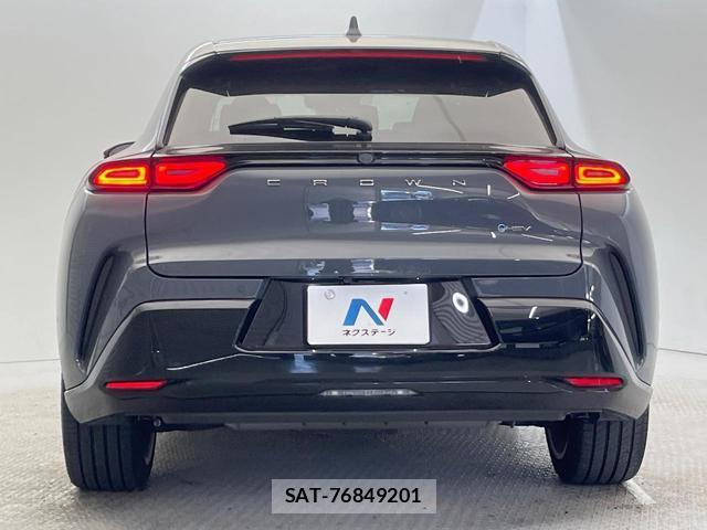 Toyota CROWN 2023-10 8653283-17