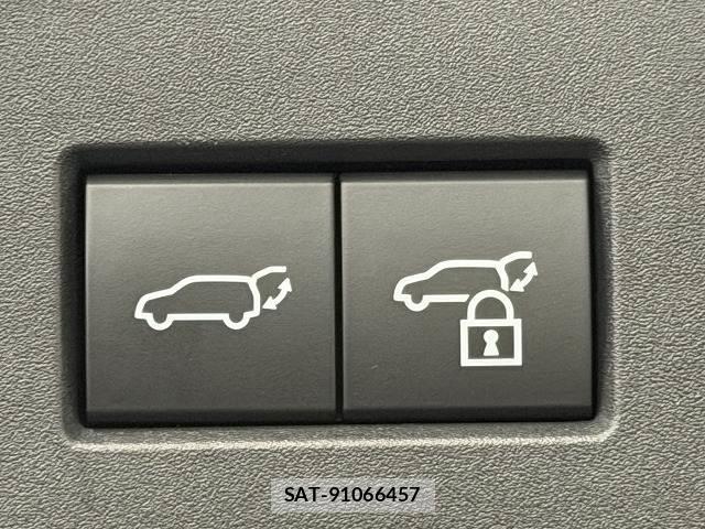 Toyota CROWN 2024-01 8653851-9