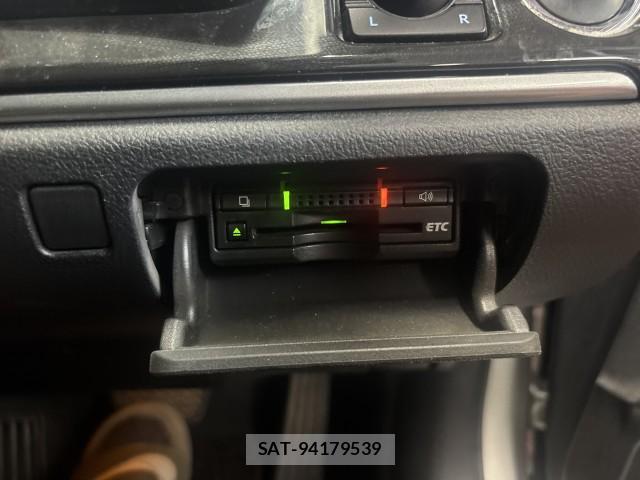 Toyota CROWN 2013-02 8647603-8