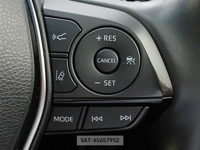 Toyota CROWN 2019-06 8647693-5
