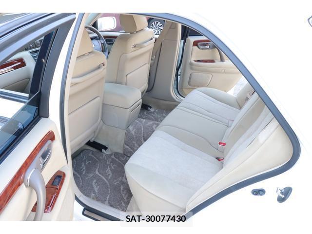Toyota CROWN 2002-06 8647967-15