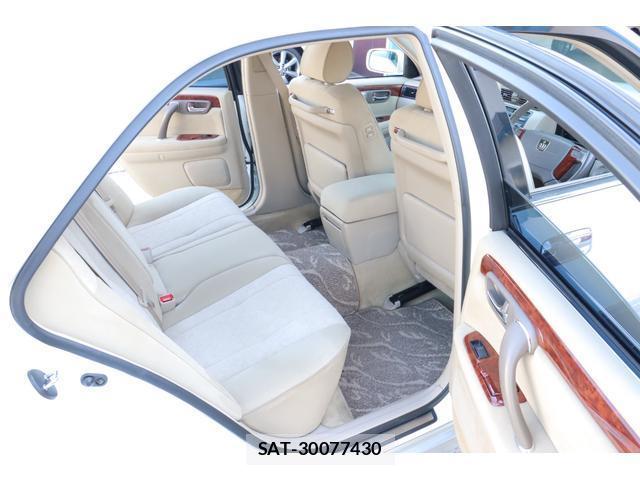 Toyota CROWN 2002-06 8647967-8