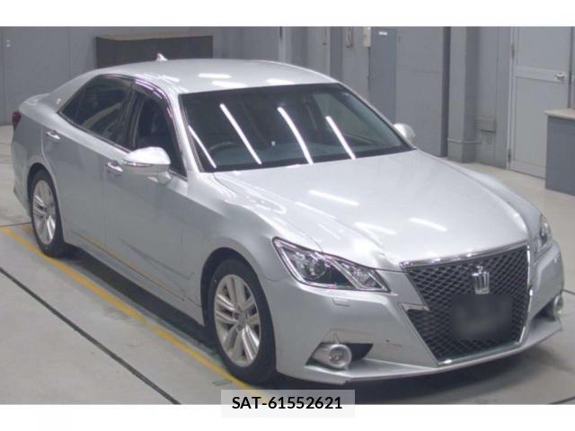 Toyota CROWN 2015-05 8650300-0