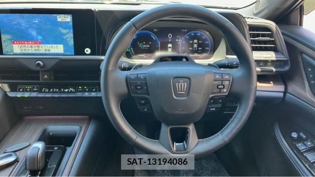 Toyota CROWN 2025-08 8651271-16