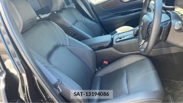 Toyota CROWN 2025-08 8651271-5